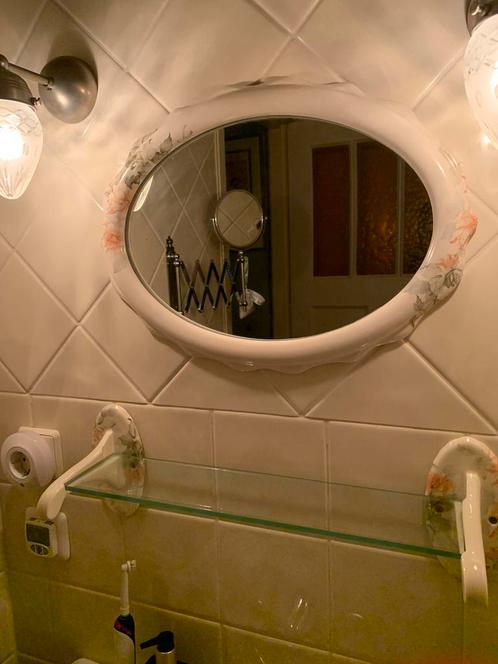 MOOIE VINTAGE ENGELS PORSELEIN"HADIDA"BADKAMER ACCESOIRES, Huis en Inrichting, Badkamer | Badtextiel en Accessoires, Gebruikt