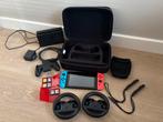 Nintendo Switch met games en accessoires, Spelcomputers en Games, Spelcomputers | Nintendo Switch, Ophalen, Met 2 controllers