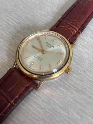 Vintage remova horloge beschikbaar voor biedingen