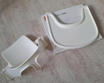 Stokke tray + baby zitje beschikbaar voor biedingen