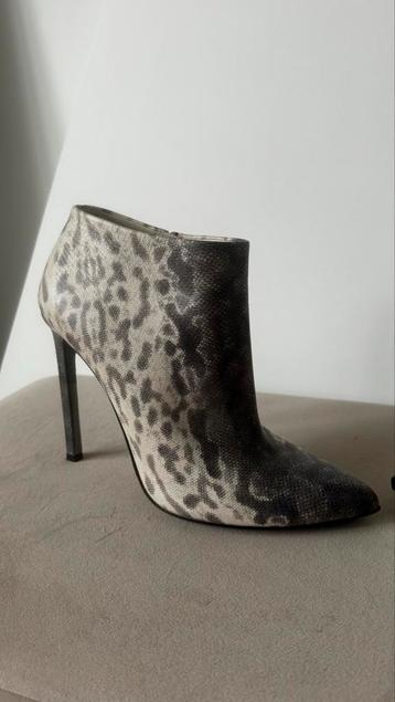 Luipaard print enkel laarsjes maar 41 nieuw GUCCI beschikbaar voor biedingen