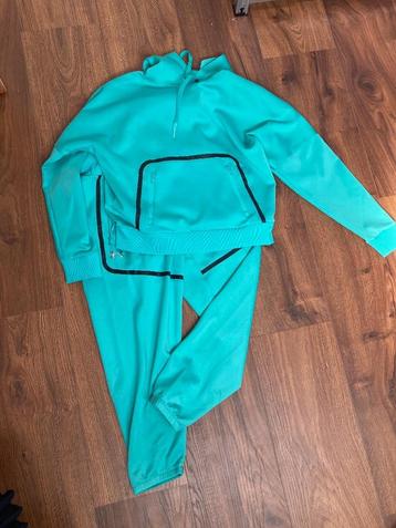 Under Armour neptune & silver jogging set broek trui loose L beschikbaar voor biedingen