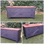 Metalen industriële locker ladenkast locker met houten blad, Ophalen, 50 tot 70 cm, 105 cm of meer, 100 cm of meer