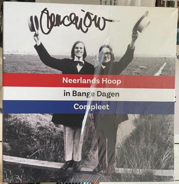 Neerlands Hoop In Bange Dagen Compleet box, boek, dvd&cd&ep beschikbaar voor biedingen