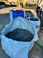 Basalt stenen, Ophalen, Zo goed als nieuw