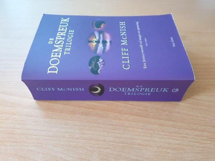 Cliff McNish - De Doemspreuk trilogie, Boeken, Fantasy, Gelezen, Ophalen of Verzenden
