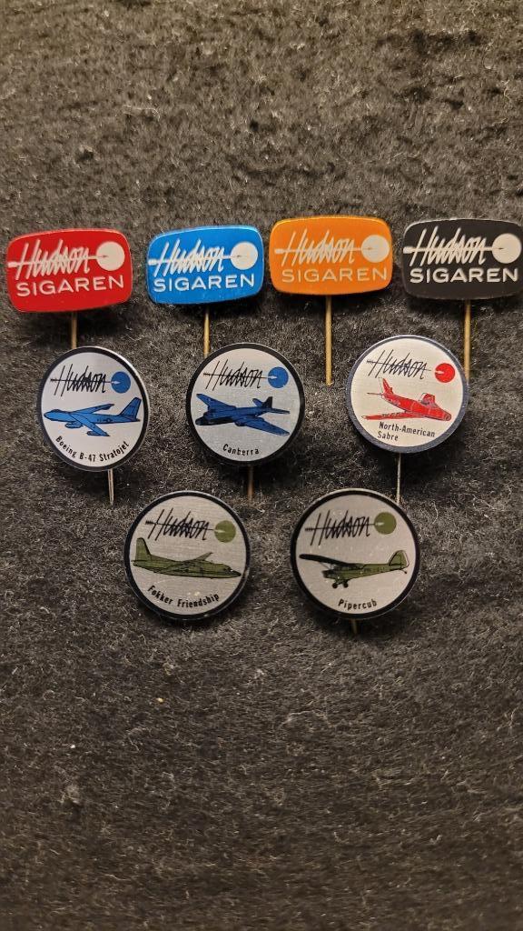 Hudson Roosendaal speldjes, Verzamelen, Speldjes, Pins en Buttons, Zo goed als nieuw, Speldje of Pin, Merk, Verzenden