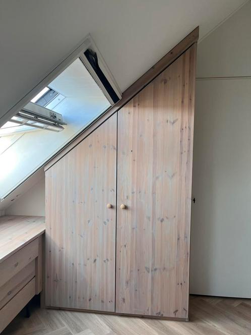 Keldingkast op maat voor onder schuin dak, Huis en Inrichting, Kasten | Kledingkasten, Zo goed als nieuw, 200 cm of meer, 100 tot 150 cm