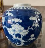 Chinese kangxi gemberpot, Ophalen of Verzenden