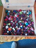 Vilten balletjes om mee te knutselen!, Ophalen of Verzenden, Kraal