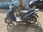 Piaggio Fly 2017 - Geel, Ophalen, Gebruikt, Benzine, Fly