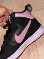 Custom Nike Sneakers - Maat 37.5 - Zo  goed als nieuw!, Ophalen of Verzenden, Zo goed als nieuw, Zwart, Sneakers of Gympen