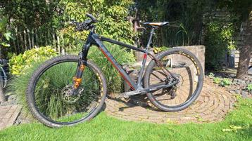 Cube Reaction Elite Pro Carbon 20 inch beschikbaar voor biedingen