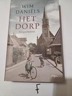 Het Dorp - Wim Daniels, Ophalen of Verzenden, 20e eeuw of later, Zo goed als nieuw, Wim Daniels