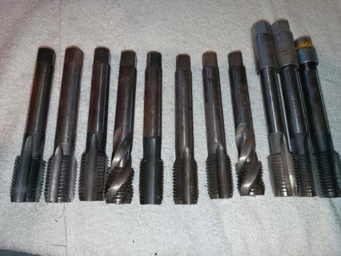 Machine tap M20 M24 M27 M30 M33 M36 M42 M48, Doe-het-zelf en Verbouw, Draaibanken, Zo goed als nieuw, Metaaldraaibank, Minder dan 500 mm