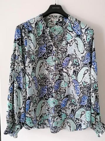 Mooie satijnachtige soepelvallende blouse van SO SOIRE eel beschikbaar voor biedingen