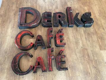 neon doosletters beschikbaar voor biedingen