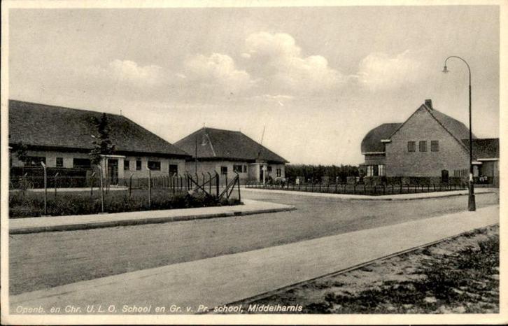 Middelharnis - Openb en Chr UlO Gr Pr School, Verzamelen, Ansichtkaarten | Nederland, Gelopen, Zuid-Holland, 1920 tot 1940, Ophalen of Verzenden