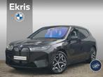 BMW iX xDrive40 Sportpakket 22'' / Panoramadak / Harman Kard, Auto's, BMW, Automaat, 15 min, Gebruikt, Met garantie (alle)