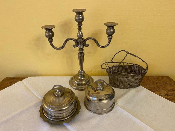 Verzilverde cloche, boterkoeler/warmer & schotel *Nous deux*, Antiek en Kunst, Curiosa en Brocante, Ophalen of Verzenden