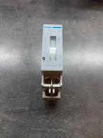 Hager kWh meter 1 fase - stroommeter - EC 050 - 32a - #2, Hobby en Vrije tijd, Ophalen of Verzenden, Gebruikt
