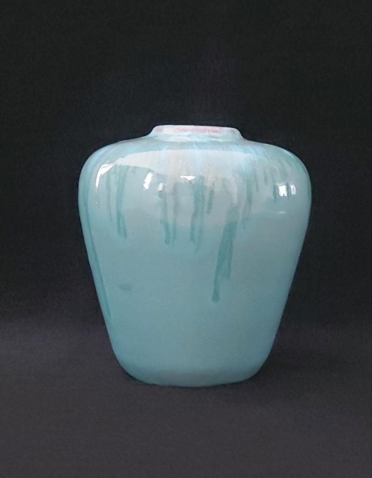 Keramiek vaasje Pieter Groeneveldt stijl..., Antiek en Kunst, Antiek | Keramiek en Aardewerk, Ophalen of Verzenden