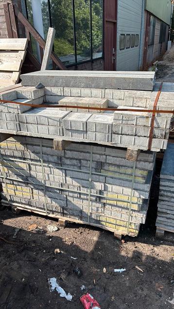 Haco Bestrating nieuw op pallet grijs/zwart ca. 13m2 beschikbaar voor biedingen
