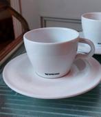 Nespresso kop en schotels, Huis en Inrichting, Keuken | Servies, Ophalen of Verzenden, Gebruikt, Overige stijlen, Kop(pen) en/of Schotel(s)