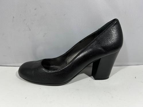 Frida, maat 39. Zwarte pumps op een stevige hoge hak, Kleding | Dames, Schoenen, Zo goed als nieuw, Pumps, Zwart, Verzenden