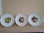 Set van 3 vintage borden met fruit, Ophalen of Verzenden, Zo goed als nieuw, Bord(en), Overige stijlen