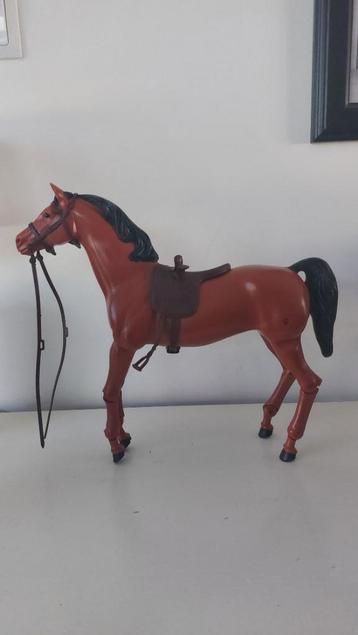 7385-1977 Vintage Barbie Paard Dancer met Amazone zadel