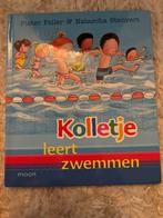 Kolletje leert zwemmen, Ophalen of Verzenden, Zo goed als nieuw