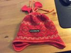 Salomon muts rood gebreid en fleece, Kleding | Dames, Mutsen, Sjaals en Handschoenen, Salomon, Ophalen of Verzenden, Muts