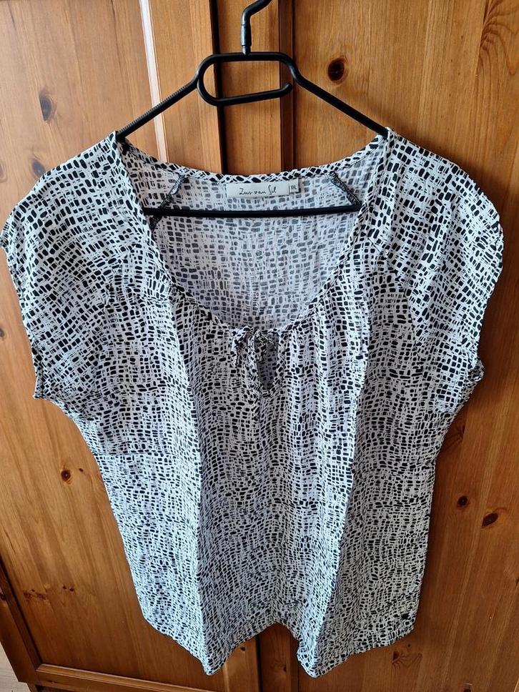 Blouse Zus van Sil zwart offwhite (x)xl nieuwstaat, Kleding | Dames, Tops, Zo goed als nieuw, Maat 42/44 (L), Zwart, Korte mouw