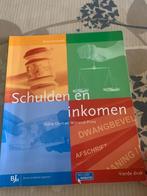 Schulden en inkomen (nr.12), Boeken, Gelezen, Ophalen of Verzenden, MBO