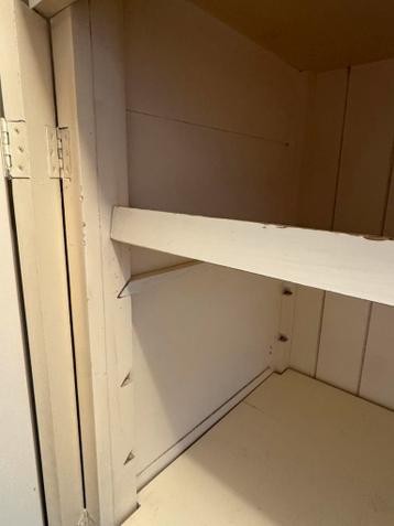 Vintage Kast met Dubbele Scharnierdeuren + veel opbergruimte - afbeelding 9