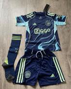 Ajax tenue kindermaten, Sport en Fitness, Voetbal, Maat XS of kleiner, Ophalen of Verzenden, Nieuw, Set