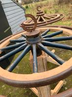 Unieke decoratief object van oude wagenwielen, Gebruikt, Rond, 150 tot 200 cm, Western , landelijk