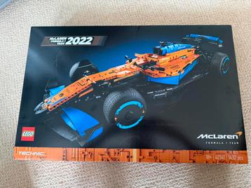 LEGO Technic McLaren F1 42141 - Nieuw & nog gesealed beschikbaar voor biedingen