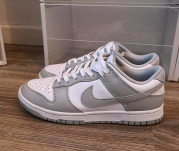Dunks grey maat 40,5 beschikbaar voor biedingen