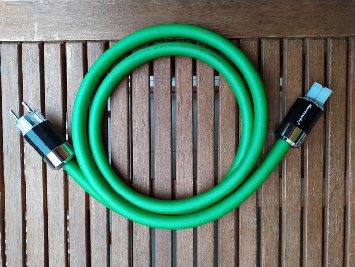 Xangsane P-6008Ag Silver Plated Copper Power Cable - 2 meter, Audio, Tv en Foto, Audiokabels en Televisiekabels, Zo goed als nieuw