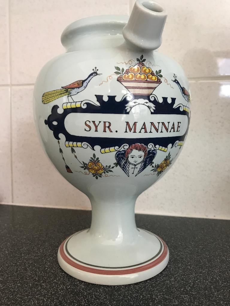 Delftsblauw aardewerk vaas of schenkkan, Ophalen, Blauw, Aardewerk of Porselein, Nieuw