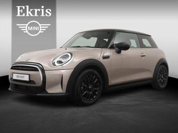 Mini 3-deurs Cooper Classic | Achteruitrijcamera | NAVI | beschikbaar voor biedingen