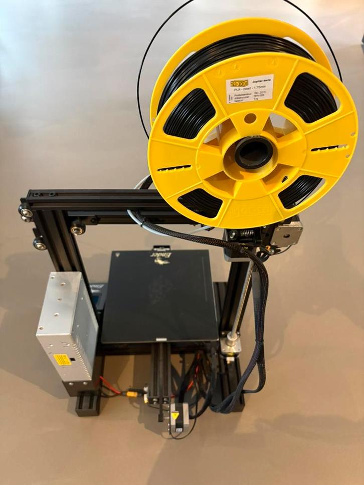 Ender-3 Neo 3D Printer + vulling, Computers en Software, 3D Printers, Gebruikt, Ophalen of Verzenden