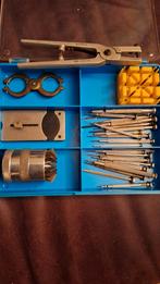 Horlogemakers gereedschap, Verzenden, Gebruikt, Meerdere media