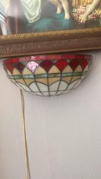 tiffany-lamp.Tiffany Wandlampen. 2 stuks, Ophalen of Verzenden, Zo goed als nieuw