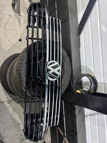 GRIL VW T6.1 transporter crome & zwart hoogglans beschikbaar voor biedingen