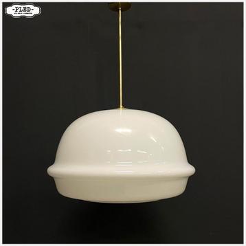 Grote vintage opaline pendellamp, Karel Volf , 1970s beschikbaar voor biedingen