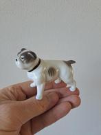 Bulldog hond van porselein 8.5x4x6cm, Ophalen of Verzenden, Zo goed als nieuw, Dier