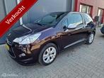 Citroen DS3 1.2 PureTech So Chic/ Trekhaak/ Lage KM stand, Stof, Gebruikt, 82 pk, Bedrijf